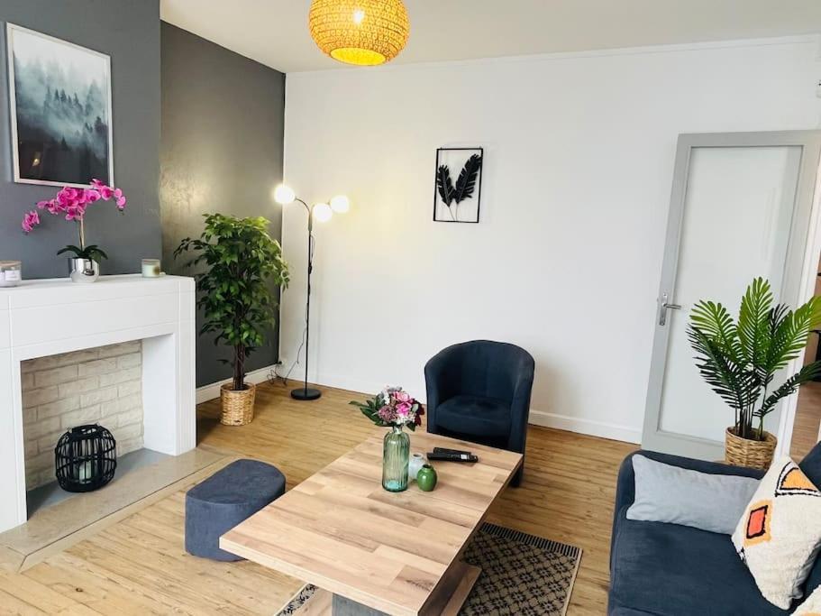 « bel' Epoque » Proche Vieille 6 Pers, Wifi Apartment *